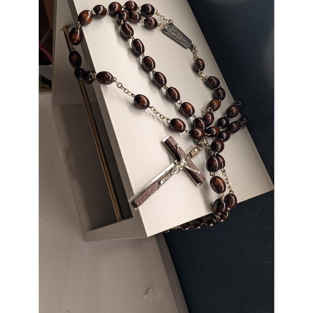 Catholic Rosary – Holy Family Centerpiece & Wood Inlay Crucifix